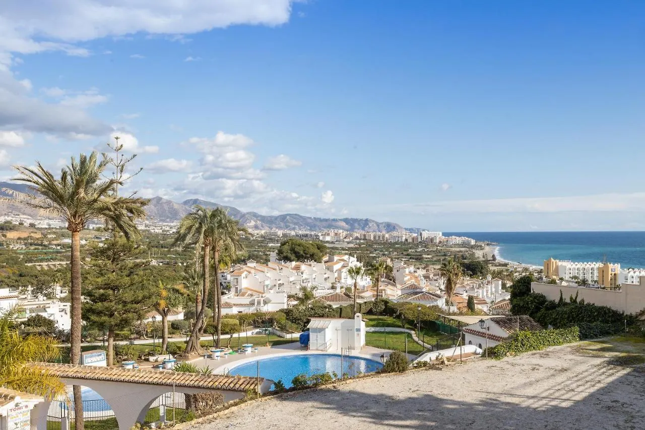 Casa Bonita-Overlooking The Sea Nerja Holiday home