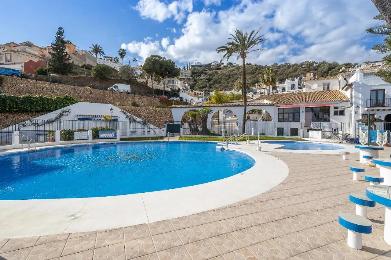Casa Bonita-Overlooking The Sea Nerja 0*,  Spain